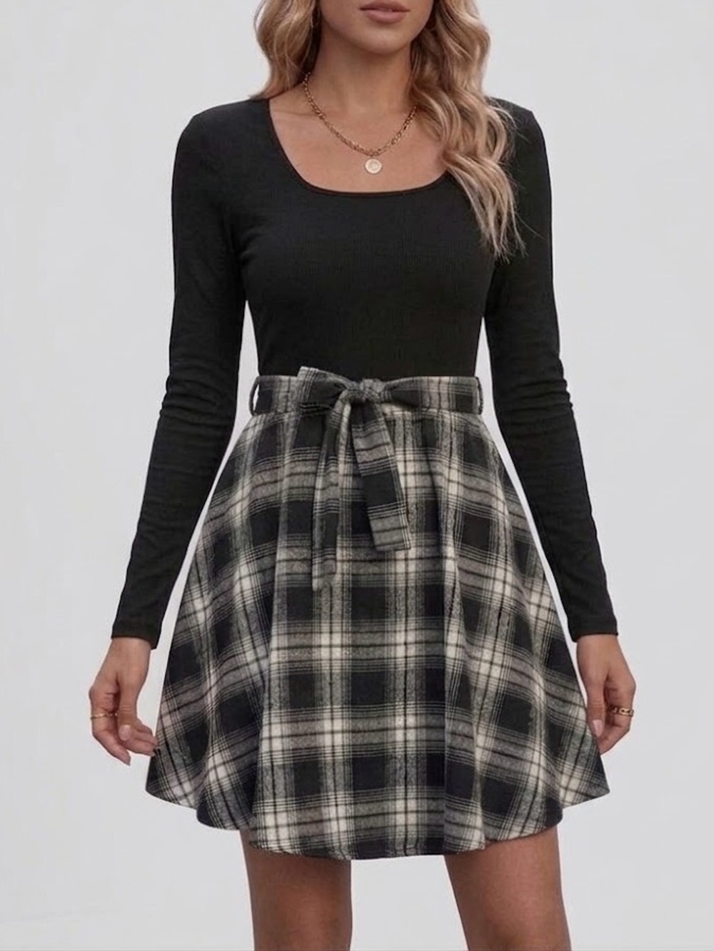 Black Plaid Tie-Waist Long-Sleeve Dress